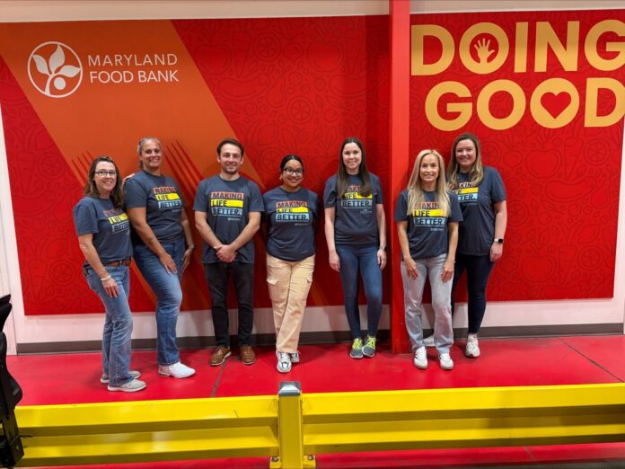Roth-Staffing-MD-Food-Bank-Volunteers